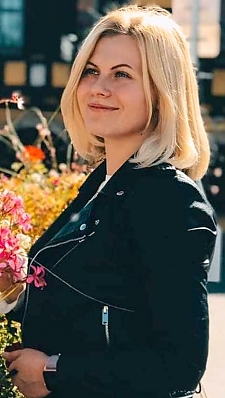 Julia Poltava 1000244