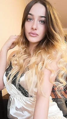 Anna Ivano-Frankivsk 1244314