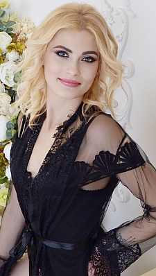 Natalia Kharkov 1407935