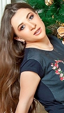 Meriem Kharkov 190788