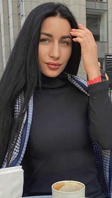 Ekaterina Kiev 2091128