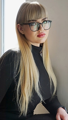 Viktoriia Zhytomyr 2152759