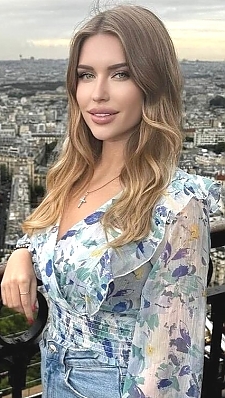 Anastasia Paris 2275564