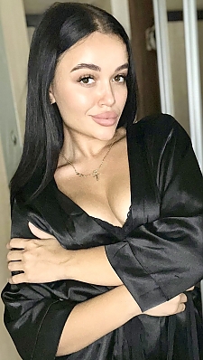 Mariya Kharkov 2321307