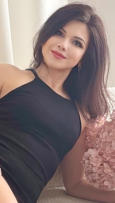 Yuliya Kremenchug 2380994