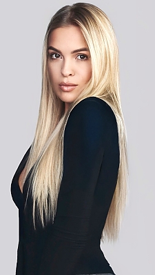 Ekaterina Kyiv 2382372