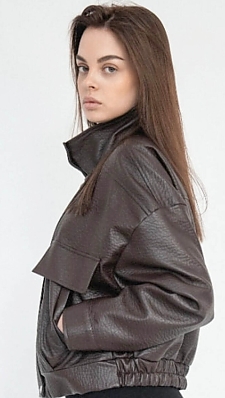 Olena Kyiv 2383166