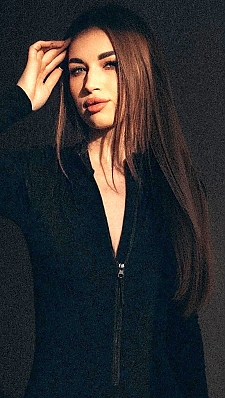 Yulia Los Angeles 2383409