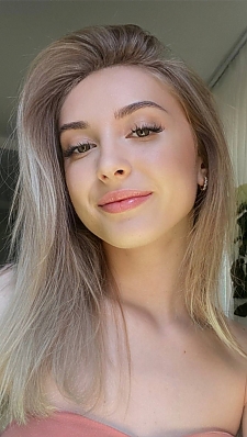 Anastasiia, age:20. Ivano-Frankivsk, Ukraine