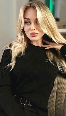 Elena Berlin 2384469