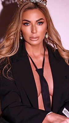 Alina Kharkiv 2384698