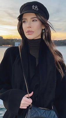 Elizaveta Paris 2385564