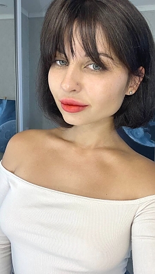 Kateryna Kyiv 2385565