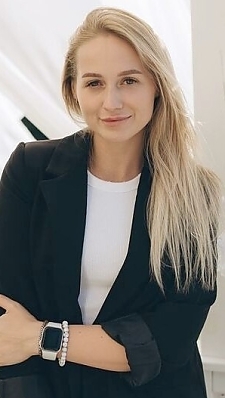 Yana Madrid 2386553