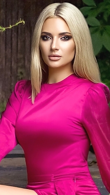 Ekaterina Kyiv 2388457