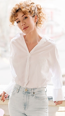Elena Kyiv 2389757