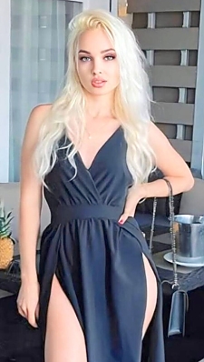 Oksana Talne 2390861