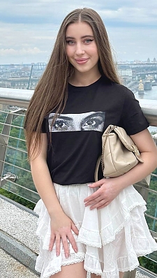 Viktoriia Kyiv 2392394