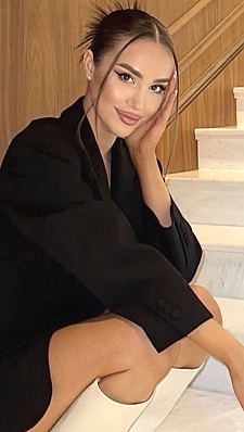 Svitlana Kyiv 2392542