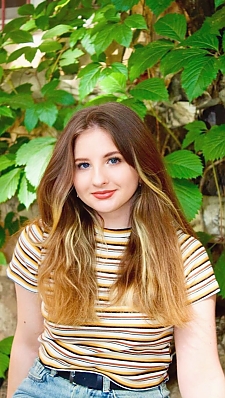 Viktoriia Odesa 2393391