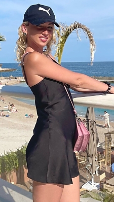 Alena Uzhhorod 2394398