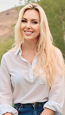 Nataliia Kropyvnytskyi 2394806