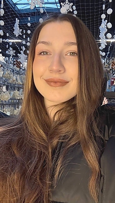 Valeriia Zaporizhzhia 2396574