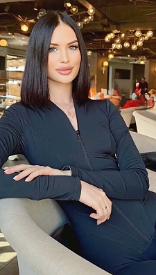 Yana Bucharest 2397709