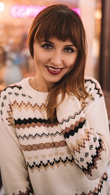 Viktoriia Dnipro 2404709