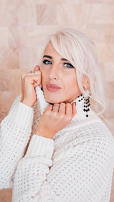 Vladlena Los Angeles 2405868