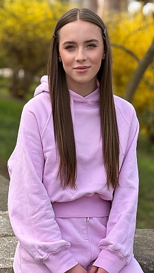 Liza Ivano-Frankivsk 2407694