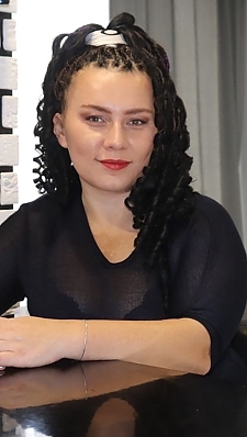 Viktoriia Dnipro 2408438