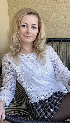 Yuliya Prague 2409180