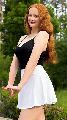 Oleksandra Cherkasy 2418561