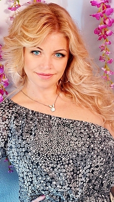 Irina Kharkov 243887