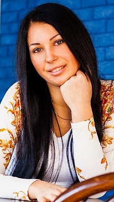 Yulia Nikolaev 28739