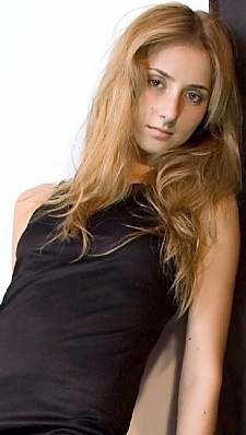 Polina Kharkiv 644916