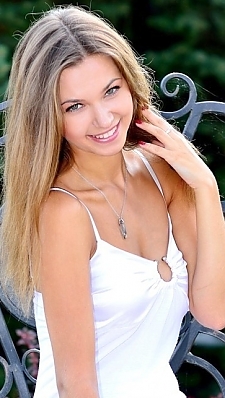 Viktoriya Cherkassy 67078