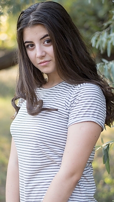 Eugenia Kharkov 674496