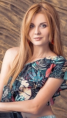 Yulia Nikolaev 835495