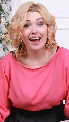 Anna Kropyvnytskyi 83560